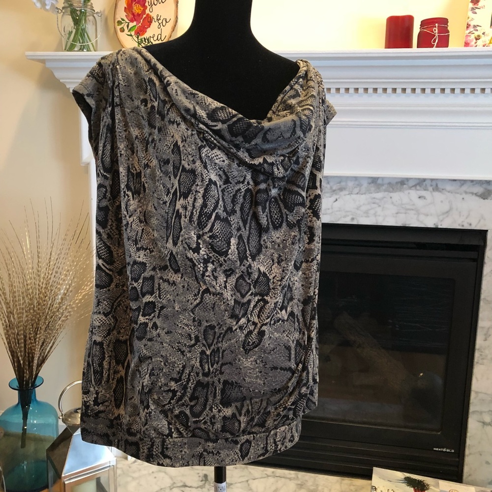Pure Energy Snakeprint Tank Top Blouse